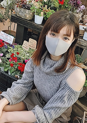 初撮影！！個数限定！【無修正】純粋な心を持ち続ける動物病院の看護師さんと休日デート・・・部屋に入ると豹変し普段見せることのない溢れる性の欲望に2回中出し!!（長編）