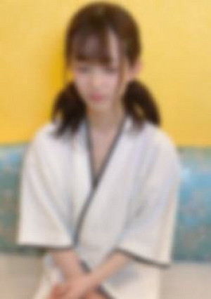 悲壮感漂う10代家出少女。色白スレンダー体型にデカクリの発育中マンコが初々しい。人生初の大量潮吹きに喘ぎ声が止まらず、快楽の果てに大量中出しされ絶頂。