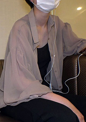 処女を捧げた１０代女子　ラブに付け込み生ハメ中出し調教開始