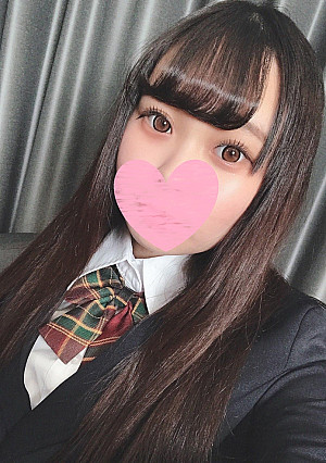 独占販売 1本のおまけ動画あり 【無】アイドル級のルックスを誇るこの春卒業予定の現役生♥学校終わりに制服のまま呼び出し。45°にそそり立ったデカチンに唖然... 未来ある若者に社会の厳しさを教えてヤル