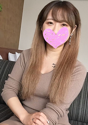 【個人撮影】セフレ以上、恋人未満の極上のアワビ娘。初めての撮影で魅せるクリトリス責め...イキまくりの美乳Fカップ。女はみんなスケベです！！ あみ(22歳)