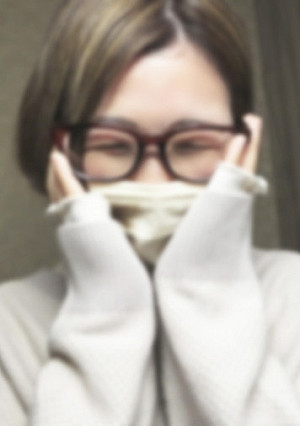 独占販売 1本のおまけ動画あり ※学校バレ→即削除※【無修正】清楚で真面目な小学校の美人先生。SEXの経験が少ないウブな体にデカマラ突っ込まれて人生初ハメ撮り。メガネ顔射でザーメンまみれ！