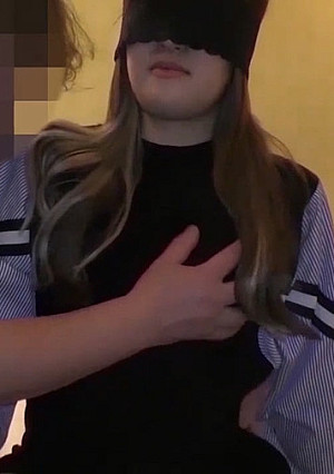 【個人撮影・中出し】会社でバイト中の意外とエロい女子大生　玩具で徹底的に凌辱されました！！