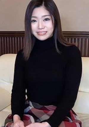 【無】【50個限定→980ptにOFF!】清楚な顔立ちのこんな装いなのにドスケベ変態美女♥　顔射と口内と中出しの初の３連発！魅惑のスレンダーボディー♥性欲強すぎで彼氏逃げ出し(笑)　　※レビュー特典／