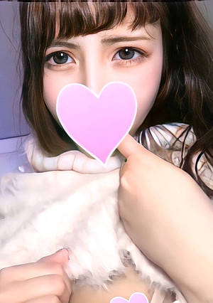 【完全顔出し】【無修正】【本編1時間20分】【中出し2回】【パイパン】♡買い物デートしたかっただけなのにハメ撮りされて絶叫＆潮吹きしてしまうハルカちゃん♡レビュー特典／高画質Ver