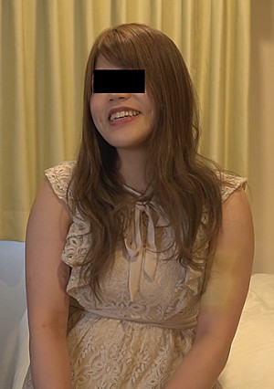 19歳のコンビニ素人店員はパイパンのギャル！生中出しを決めちゃいます！