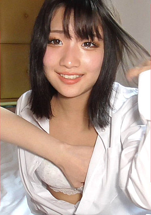 (個数終了後値上げ)18歳現役生合法J系＆元人気ティックトッカ―　経験人数2人の純粋な子がAVデビュー