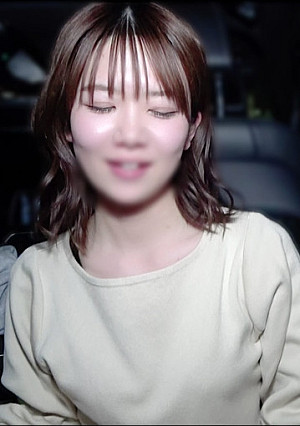 ※地方ア◯これで終了！出し尽くしちゃいます！！お天気お姉さん車フェラで人生初のゴックンバージョン！！