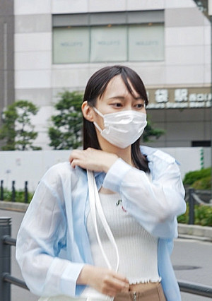 【４K動画】へそ探訪　Ｊ学生　なるちゃん　健康的　若いヘソ