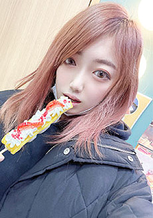 1本のおまけ動画あり ［顔出し、大量生中］18歳のミオちゃんと食べ歩きデート！女神の様に可愛い彼女の子宮にデブ男優の濁りきった汚い精子を彼女に種付けSEX