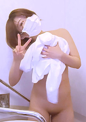 ☆露出半額☆【露出青姦調教】もう彼氏じゃ満足できない！！マグナムチンポの虜になった素人ＯＬは初めての露出調教に愛汁を垂れ流し快感に震える