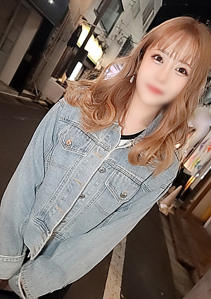 独占販売 ※数量限定【2480⇒1280PT】※【鬼畜おじさん】P活☆現役モデル（２２）☆ローター入れっぱお膝ガクガク→洪水まんこに無許可中出し