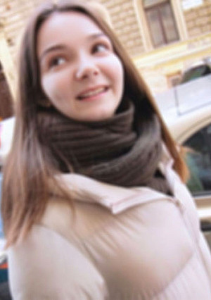 ロシアのロリ天使降臨！よく笑うおしとやかな子でぷるんぷるんの若い身体！中出し！