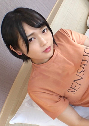 【初撮り】【初心な敏感ボディ】【潤む純真な瞳】彼氏としか経験のない経験薄なコンビニ店員が登場。緊張で感度を上げる卑猥なむっちりボディを弄ばれ、徐々に絶頂の感覚に目覚めていく.. ネットでAV応募→AV体験撮影 1662