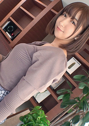 【初撮り】【美淑女の潮吹き】【高身長×美脚】大人の色気を醸し出す清楚な雰囲気のウェディングプランナーが登場。高身長スレンダーボディを弄ばれると色気はさらに増していき、潮まで吹き出して幾度も.. ネットでAV応募→AV体験撮影 1710