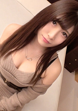 【初撮り】【むっちり美尻】【激グラインド騎乗位】1年以上ご無沙汰で、グラマラスボディを持て余す美容部員を発掘。「奥きもちいぃッ...」と連呼しながら騎乗位で腰を激しくグラインドさせ痴態を露わにして.. ネットでAV応募→AV体験撮影 1694